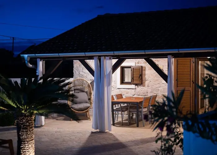 Вилла Moki's Debi *